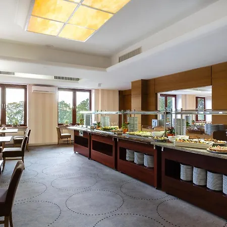 فندق Interferie Sport Bornit