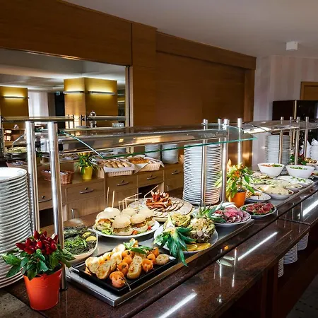 Ξενοδοχείο Interferie Sport Bornit 4*