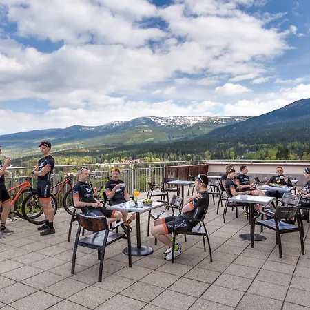 فندق Interferie Sport Bornit 4*