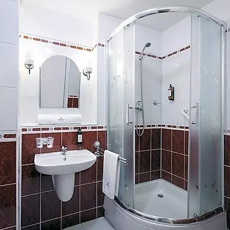 Hotel Interferie Sport Bornit 4*