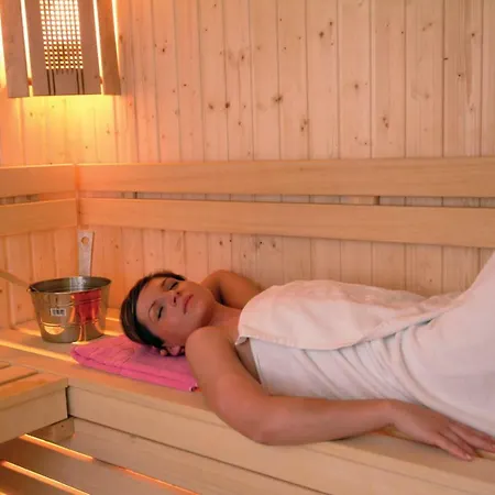 Hotel Interferie Sport Bornit 4*